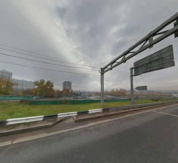 Банкомат ЮниКредита в Москве, 53-й км МКАД, внешний радиус, автосалон «Ауди Центр Запад»