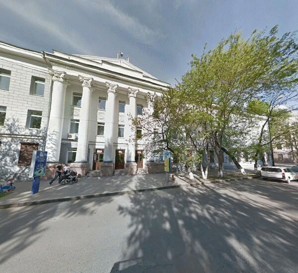 б. Гагарина, д. 40 (крыльцо офиса НБ "ТРАСТ" (ОАО)) Банкомат Траста в Иркутске, б. Гагарина, д. 40 (крыльцо офиса НБ "ТРАСТ" (ОАО))