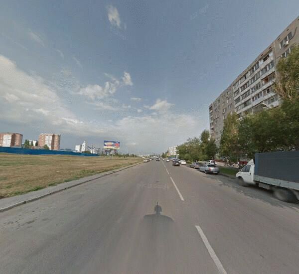 Банкомат Возрождения в Ростове-на-Дону, бул. Комарова,  д. 13