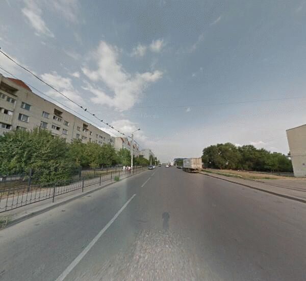 Банкомат Центр-Инвеста в Ростове-на-Дону, б. Комарова, д. 28/5, налоговая инспекция