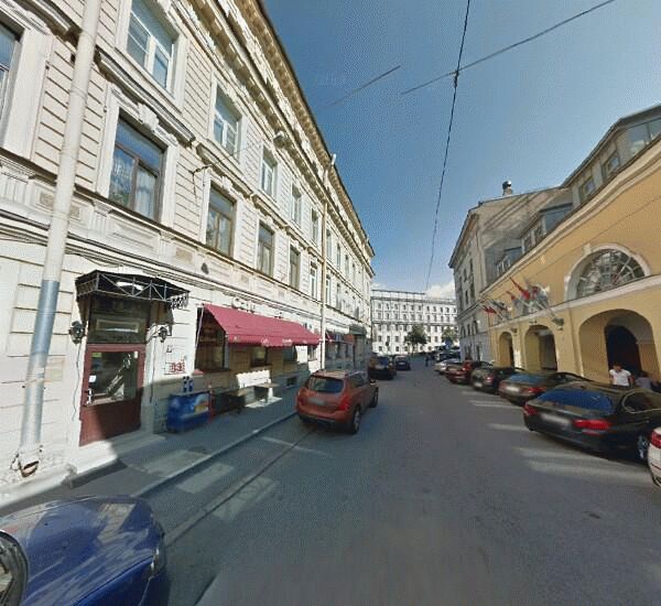 Банкомат Райффайзенбанка в Санкт-Петербурге, пер. Биржевой,  д. 4/2