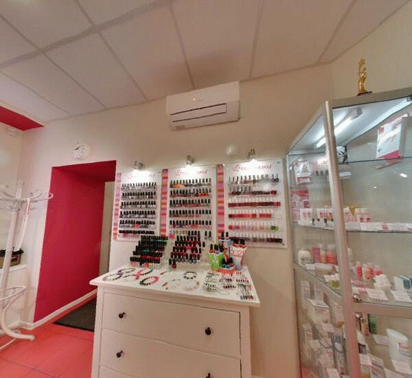 Банкомат Московского областного банка в Москве, Цветной б., д. 22, стр. 1