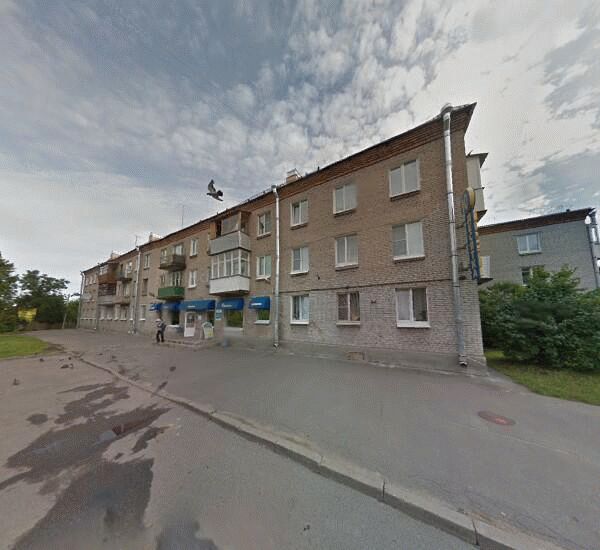 Банкомат Александровского в Санкт-Петербурге, г. Стрельна, Санкт-Петербургское ш., д. 67, к.2, магазин «Десяточка»