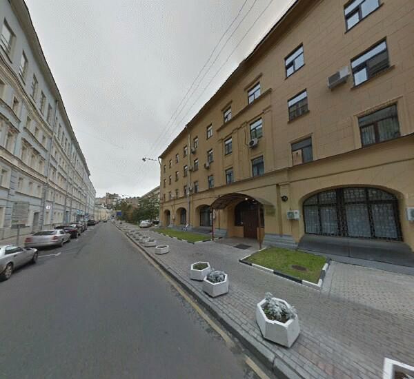 Банкомат Ханты-Мансийского Банка в Москве, Газетный пер., д. 3, стр. 1, клиника ООО «Доктор 2000»