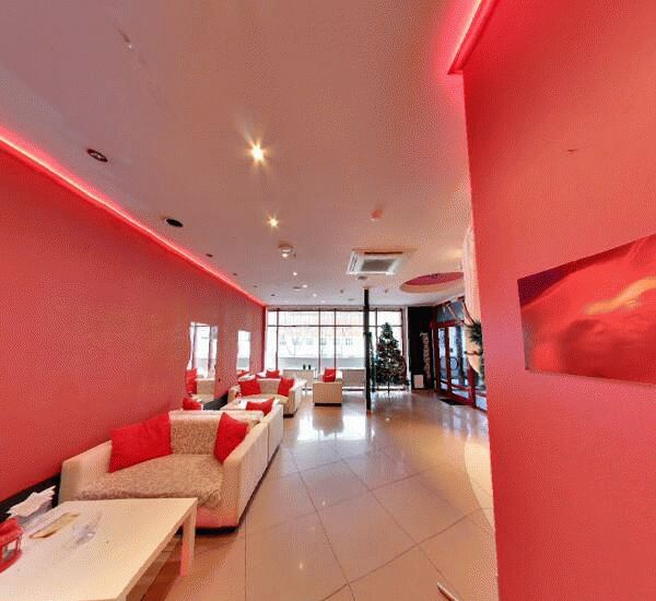 Банкомат Банка Интеза в Екатеринбурге, Хохрякова ул., д. 74