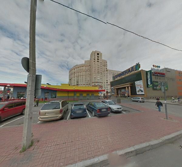 Банкомат Сбербанка России в Санкт-Петербурге, пл. Комендантская,  1