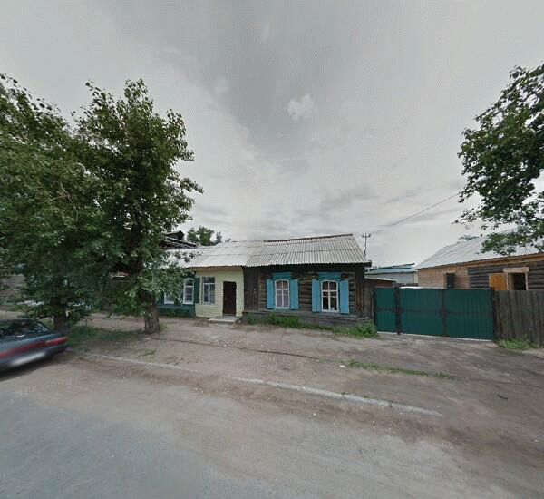 Коммунистическая улица 2 Банкомат Азиатско-Тихоокеанского банка в Улан-Удэ, Коммунистическая улица 2