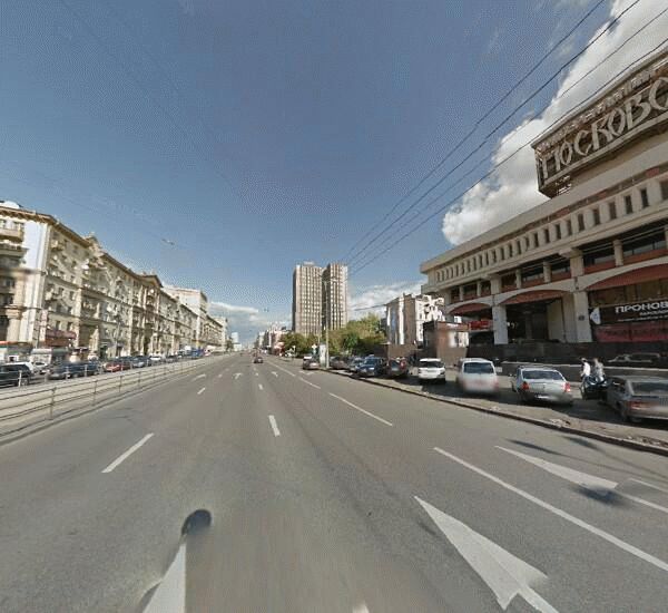 Банкомат Сбербанка России в Москве, Комсомольская пл., д. 6, стр. 1, универмаг «Московский»