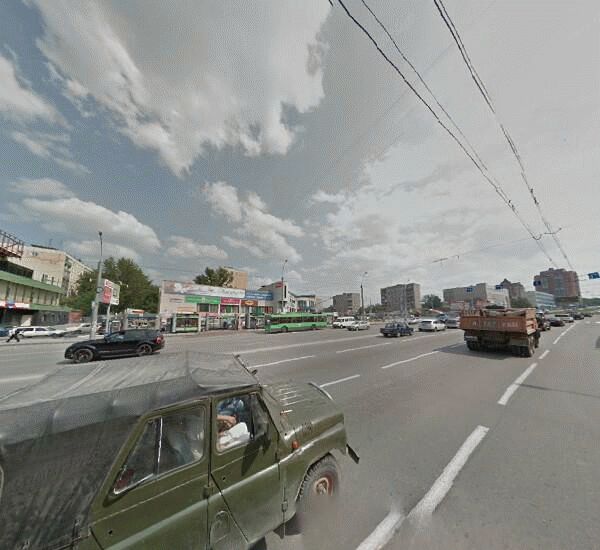 Банкомат ЮниКредита в Новосибирске, Кошурникова ул., метро «Золотая Нива»