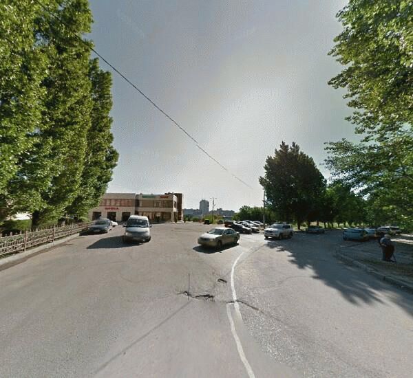 Банкомат Сбербанка России в Волгограде, ул. Козловская,  2