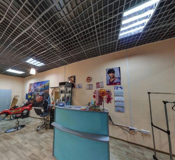 Льва Яшина ул., д. 14, ТЦ «Мадагаскар» Банкомат ЮниКредита в Тольятти, Льва Яшина ул., д. 14, ТЦ «Мадагаскар»