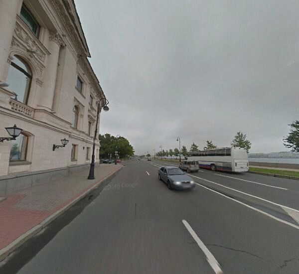 Банкомат Александровского в Санкт-Петербурге, наб. р. Невы, Кронверкский мост, «Минхерц и компания»