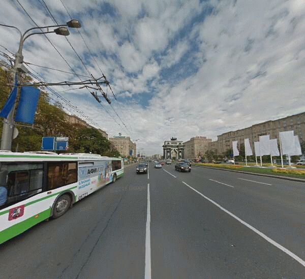 Банкомат Сбербанка России в Москве, пл. Победы, д. 3, ФГУК «Центр. музей Велик.Отечеств.Войны 1941-45 гг.»