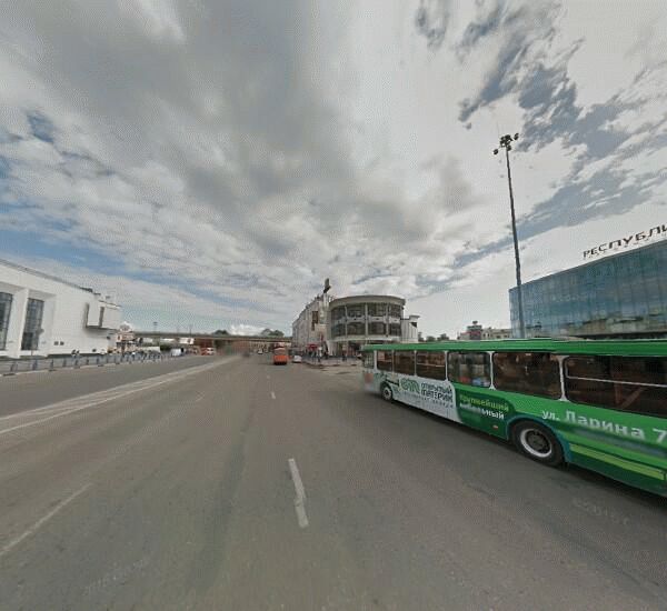 Банкомат Саровбизнесбанка в Нижнем Новгороде, пл. Революции,  д. 2а