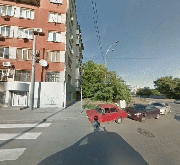 Банкомат Собинбанка в Ростове-на-Дону, пл. Театральная, д. 2/40-42/75, гастроном «Театральный»