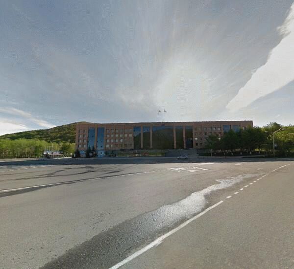 Банкомат Сбербанка России в Петропавловске-Камчатском, пл. Ленина,  1