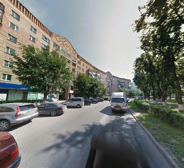 Банкомат Сбербанка России в Калуге, пл. Мира,  2