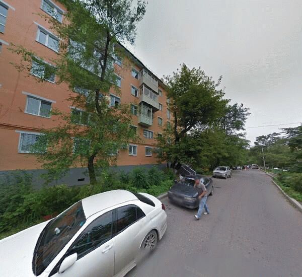 Банкомат Азиатско-Тихоокеанского банка в Владивостоке, проспект 100-летия Владивостока 38