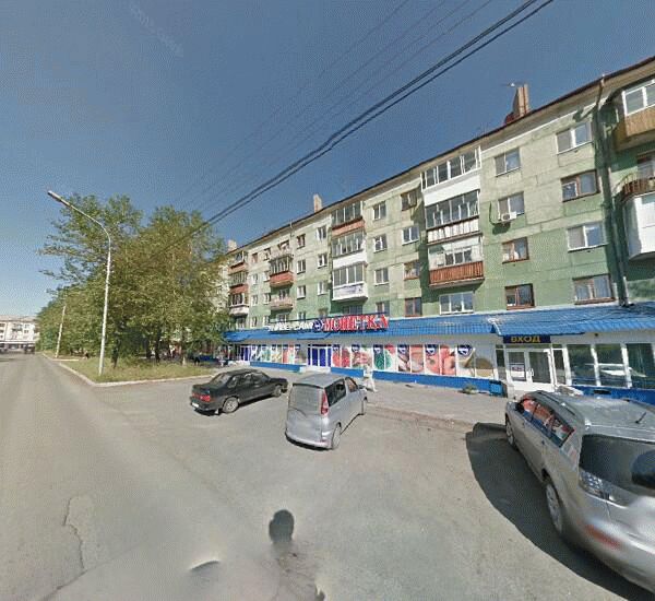 Банкомат Уральского Банка Реконструкции и Развития в Нижнем Тагиле, проспект Дзержинского 49