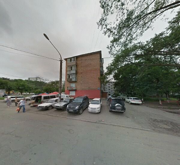 Банкомат Азиатско-Тихоокеанского банка в Владивостоке, Русская улица 68