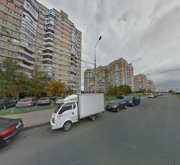 Банкомат Сбербанка России в Москве, ш. Пятницкое, д. 42, оф. банка