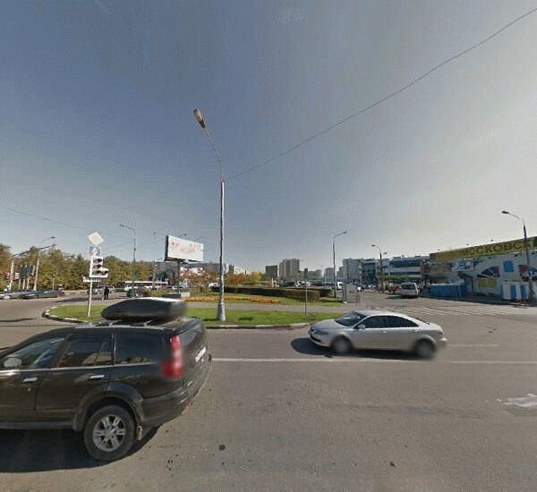 Банкомат Авангарда в Москве, ст. м. «Домодедовская» (Ореховый б.)