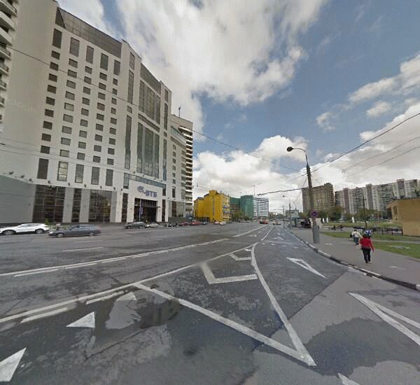 Банкомат Росбанка в Москве, ст. м. «Крестьянская застава», вестибюль