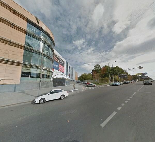 Банкомат Росбанка в Москве, ст. м. «Щукинская», южный вестибюль