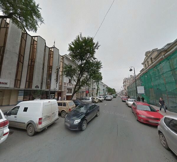 Банкомат Азиатско-Тихоокеанского банка в Владивостоке, Светланская улица 3