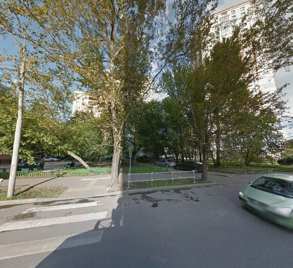 Банкомат Сбербанка России в Москве, ул. 2-я Филевская, д. 10/13, оф. банка