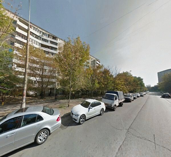 Банкомат Сбербанка России в Москве, ул. Б. Очаковская, д. 21, оф. банка