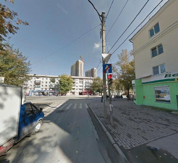 Банкомат Сбербанка России в Екатеринбурге, ул. Белинского,  190