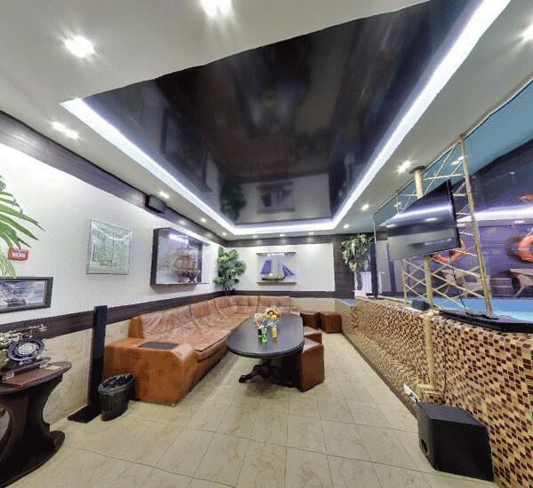 Банкомат Ханты-Мансийского Банка в Екатеринбурге, ул. Челюскинцев, д. 106, «Маринс Парк Отель»