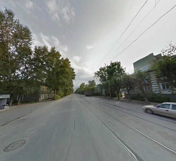 Банкомат Уральского Банка Реконструкции и Развития в Екатеринбурге, ул. Энтузиастов, д. 27, аптека