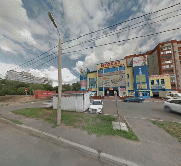 Банкомат Плюс Банка в Омске, ул. Фугенфирова, д. 9, лит. А, ТК  «Мускат»