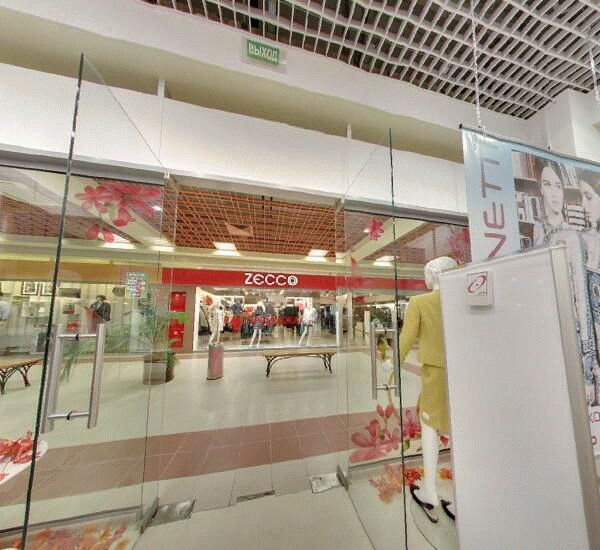 Банкомат ЮниКредита в Екатеринбурге, ул. Халтурина, д. 55, ТРЦ «Карнавал», маг. «АШАН-СИТИ»