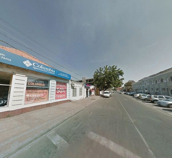 Банкомат ЮниКредита в Краснодаре, ул. Красноармейская, д.64/1, оф. банка