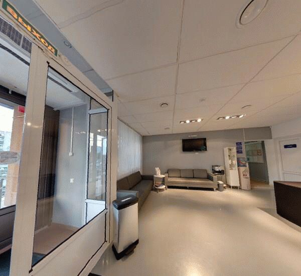 Банкомат Райффайзенбанка в Красноярске, ул. Красной Армии, д. 121, СМ «Красный Яр»