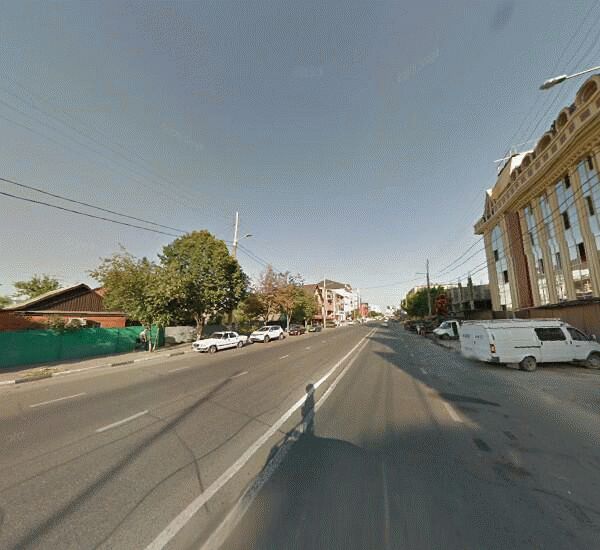 Банкомат Газпромбанка в Краснодаре, ул. Красных Партизан, д. 208, гостиница «Пирамида»