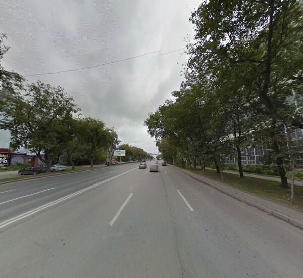 Банкомат Уральского Банка Реконструкции и Развития в Екатеринбурге, ул. Малышева, д. 107/1, ТД «Командор»