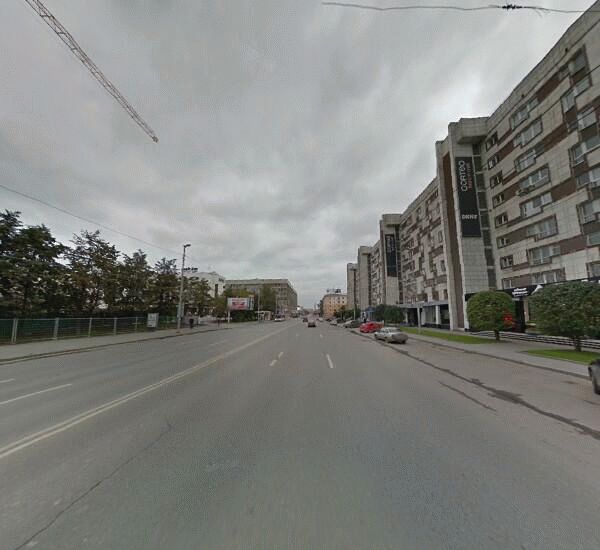 Банкомат Уральского Банка Реконструкции и Развития в Екатеринбурге, ул. Малышева, д. 84, отделение банка 