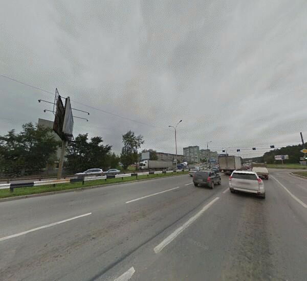 Банкомат Уральского Банка Реконструкции и Развития в Екатеринбурге, ул. Начдива Онуфриева, д. 57, автоцентр «Краснолесье»