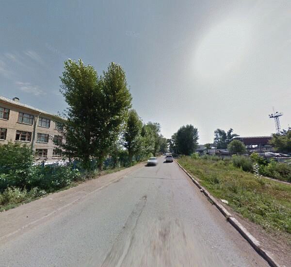 Банкомат Уральского Банка Реконструкции и Развития в Уфе, ул. Новочеркасская, д. 11, МУ ЦБ МУО Орджоникидзевского района 