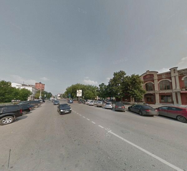 Банкомат Ханты-Мансийского Банка в Тюмени, ул. Орджоникидзе, д. 63, ТЦ «ЦУМ»