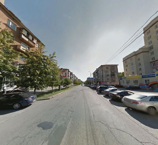 Банкомат Уральского Банка Реконструкции и Развития в Челябинске, ул. Плеханова,  д. 45