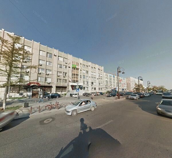 Банкомат Газпромбанка в Тюмени, ул. Республики, д. 81, ОАО «Газпромнефть-Тюмень»