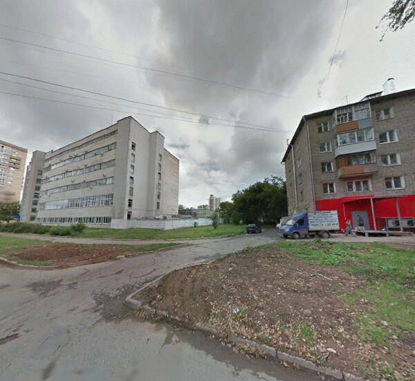 Банкомат Уральского Банка Реконструкции и Развития в Перми, ул. Танкистов,  д. 20