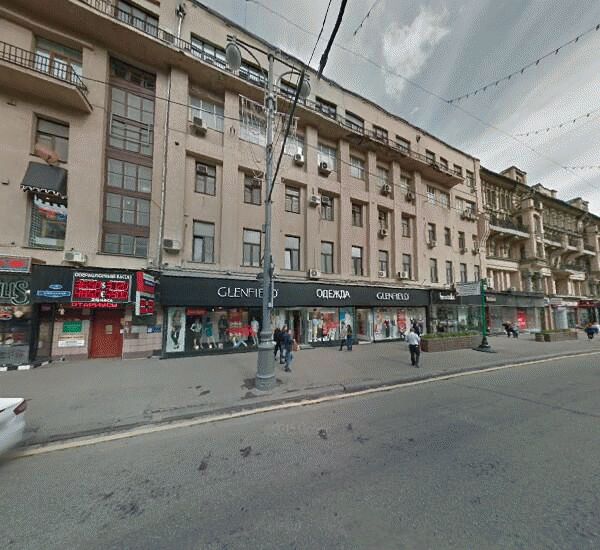 Банкомат Азиатско-Тихоокеанского банка в Москве, ул. Тверская, д. 17, (пересечение ул.Тверской и Тверского б., спуск в подземный переход) 