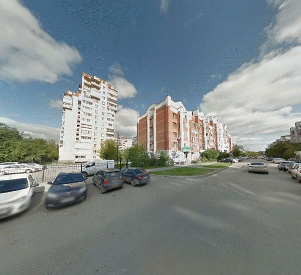 Банкомат Альфа-Банка в Екатеринбурге, ул. Уральских рабочих,  35