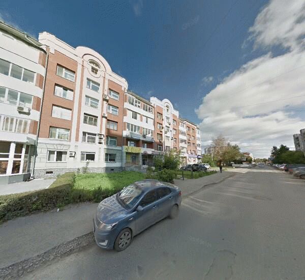 Банкомат Сбербанка России в Екатеринбурге, ул. Уральских Рабочих,  43